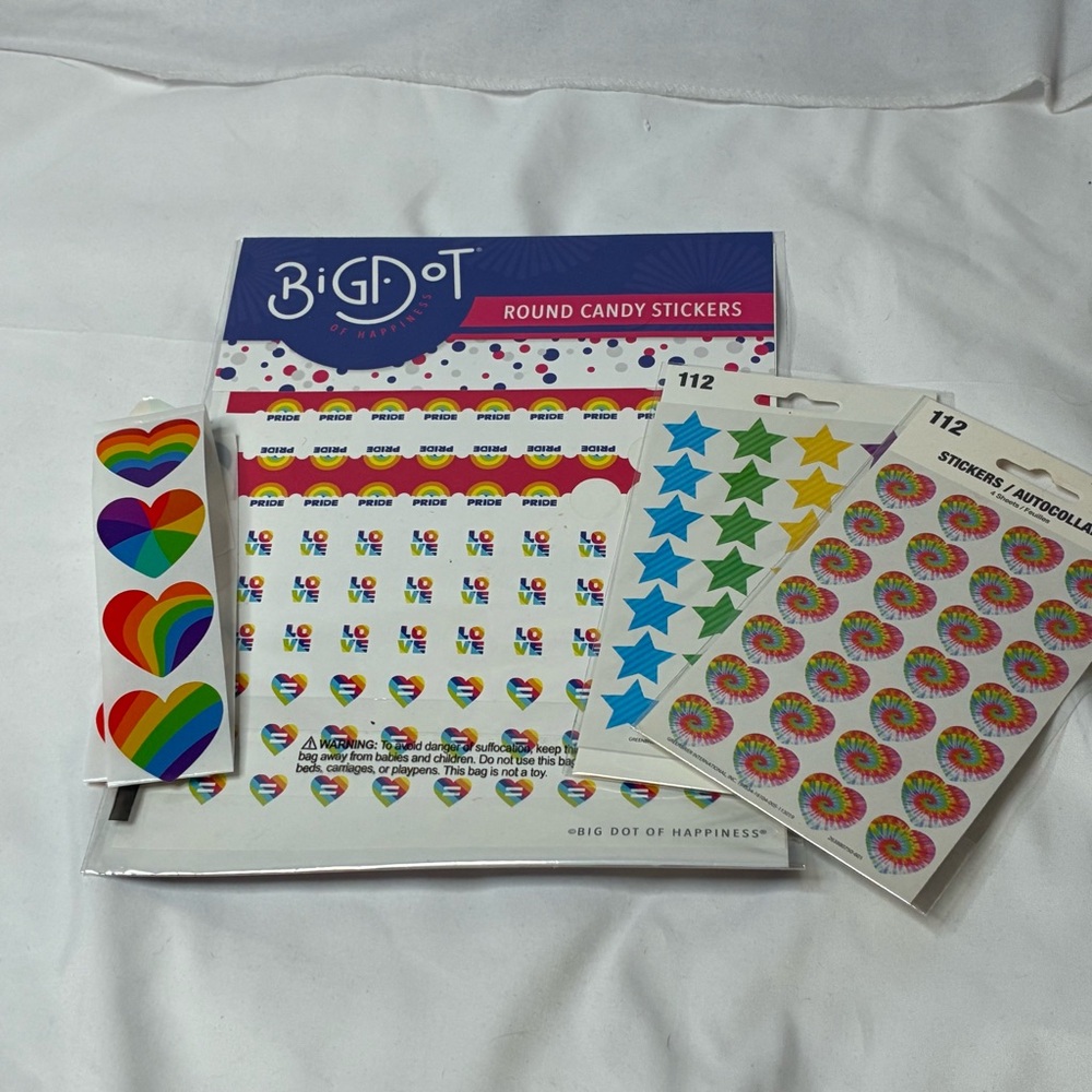 🐼 3/$25 Hundreds of Rainbow Pride Stickers NWT NWOT